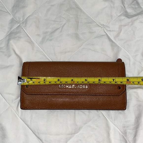 NWOT Michael Kors Hayes Flat Envelope Wallet - Picture 9 of 10